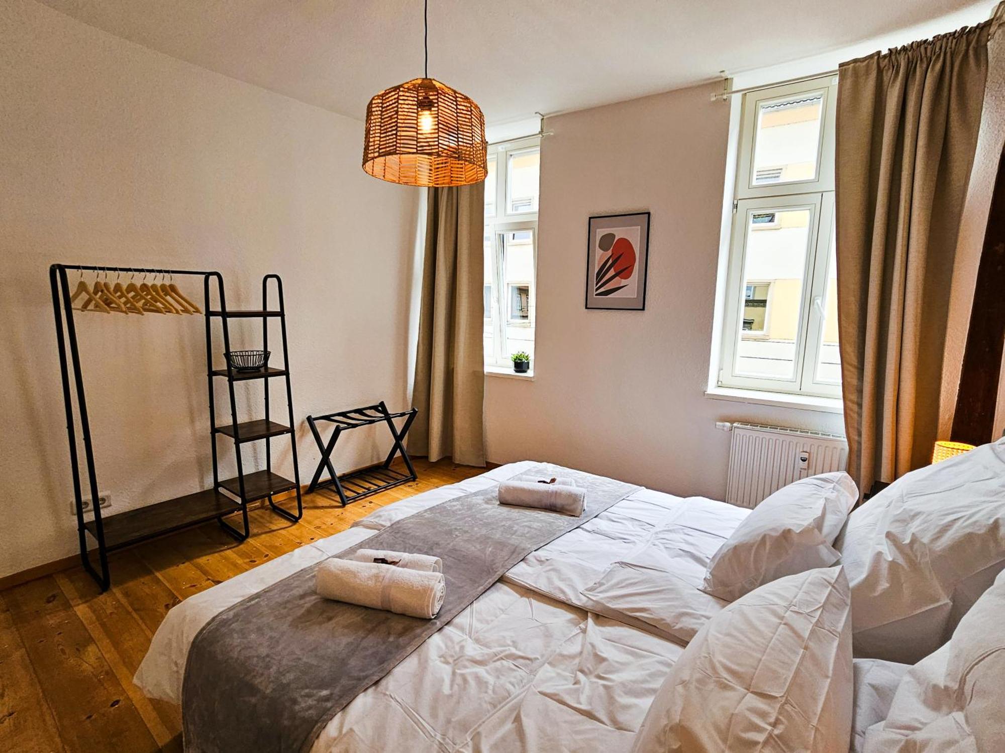 Micasa Rooms - Altstadt Zentral - Zwischen Anger Und Kraemerbruecke - Wlan - Familienfreundlich Ερφούρτη Εξωτερικό φωτογραφία